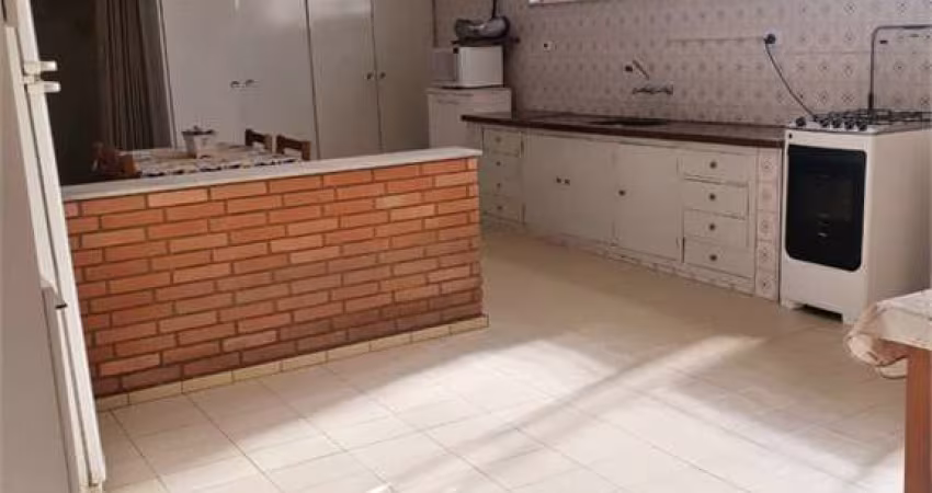 Casa com 4 quartos à venda em Centro - SP
