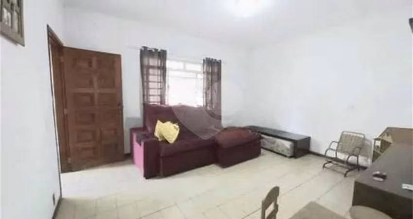 Casa com 3 quartos à venda em Centro - SP