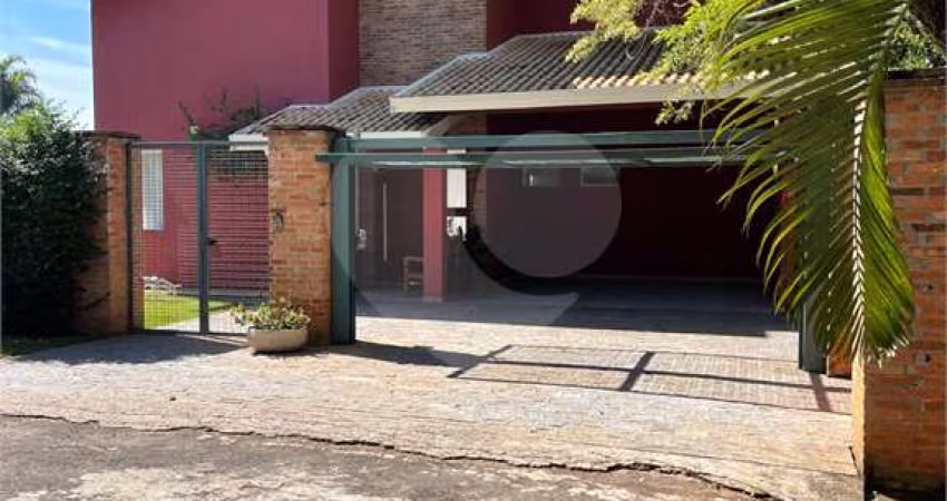 Condomínio com 5 quartos à venda em Prata - SP