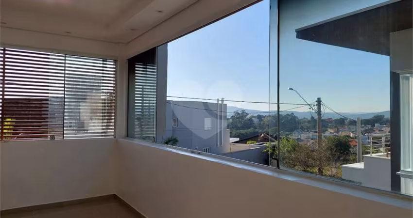Condomínio com 3 quartos à venda em Pinheirinho - SP