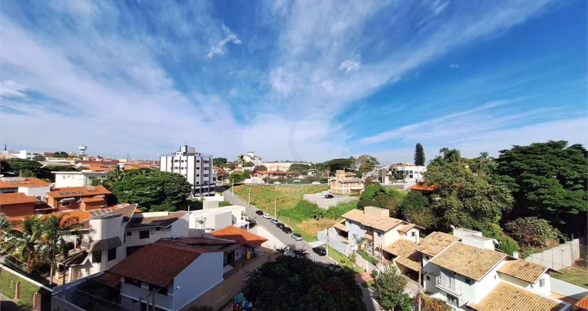 Apartamento com 3 quartos à venda ou para locação em Centro - SP