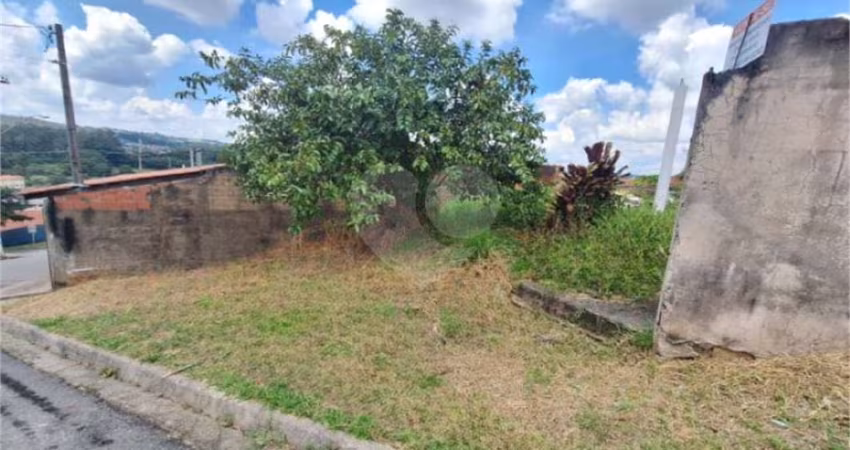 Terreno à venda em Capela - SP