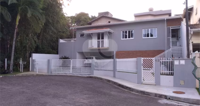 Casa com 3 quartos à venda em Nova Vinhedo - SP