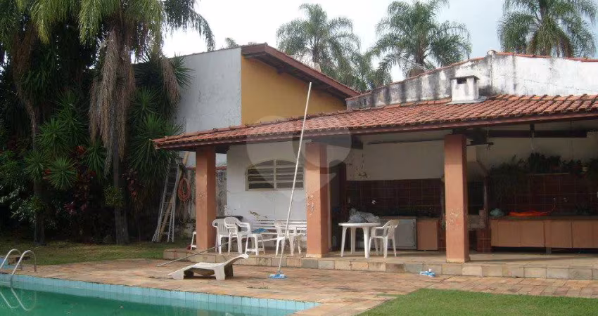 Casa com 4 quartos à venda ou para locação em Centro - SP