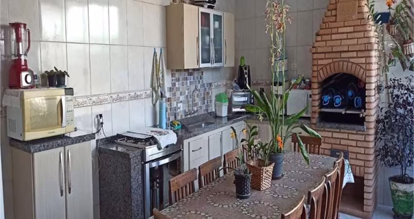 Casa com 3 quartos à venda em João Xxiii - SP