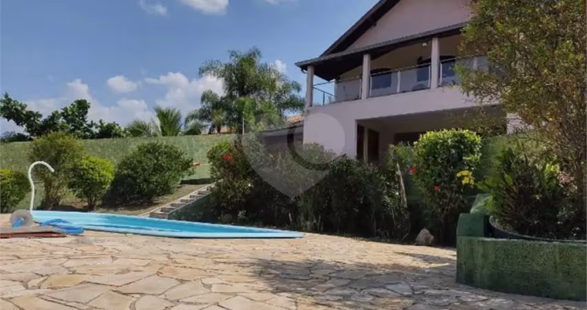Chácara à venda com 3 quartos, sendo 1 suíte,  em recanto das canjaranas, vinhedo - sp