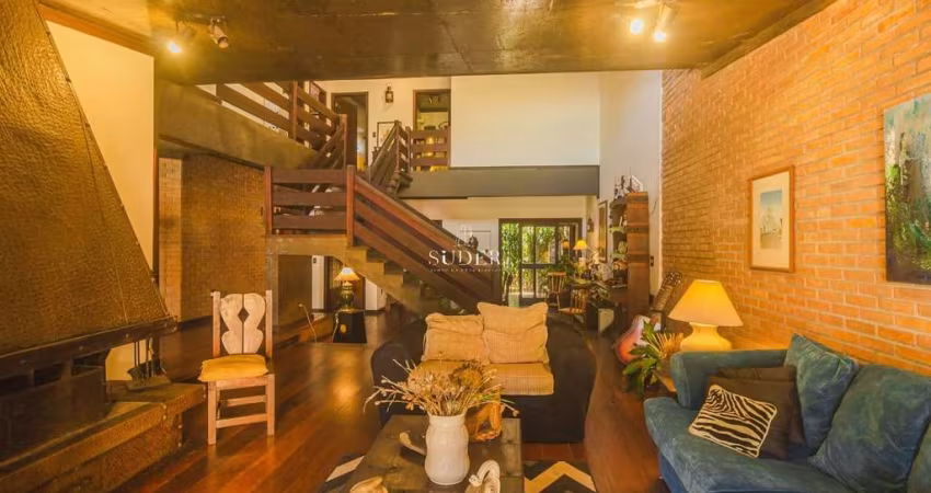 Casa com 4 quartos à venda na Rua Matias José Bins, 1080, Chácara das Pedras, Porto Alegre