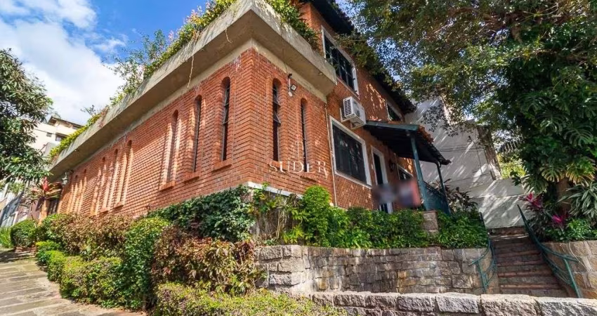 Casa com 4 quartos à venda na Rua Amélia Teles, 215, Petrópolis, Porto Alegre