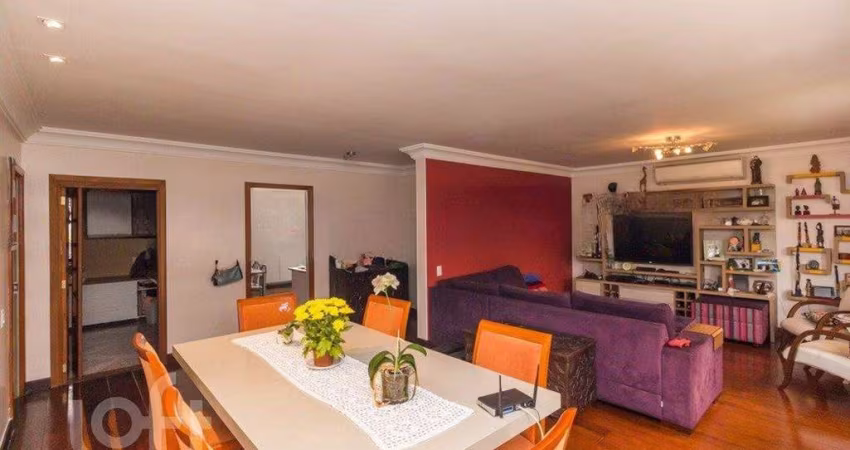 Apartamento com 3 quartos à venda na Rua Professor Cristiano Fischer, 99, Petrópolis, Porto Alegre