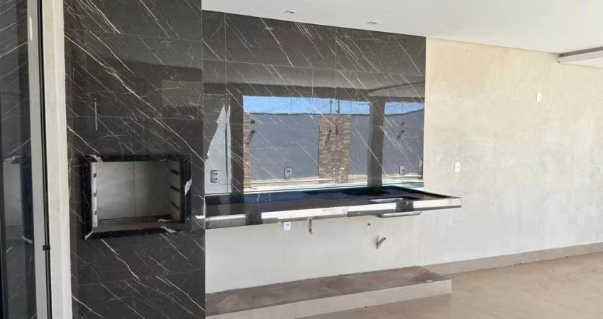 Casa com 3 dormitórios à venda, 130 m² por R$ 695.000,00 - Laranjeiras - Uberaba/MG