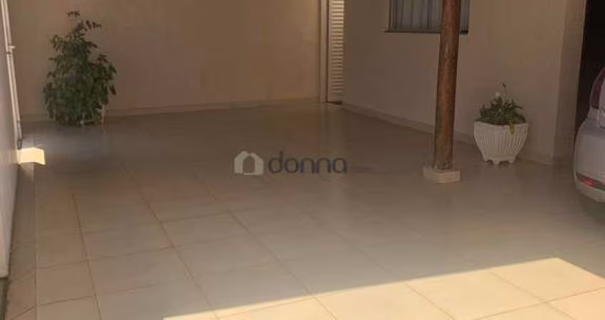 CASA COM 3 QUARTOS S/ 1 SUÍTE - ELZA AMUI
