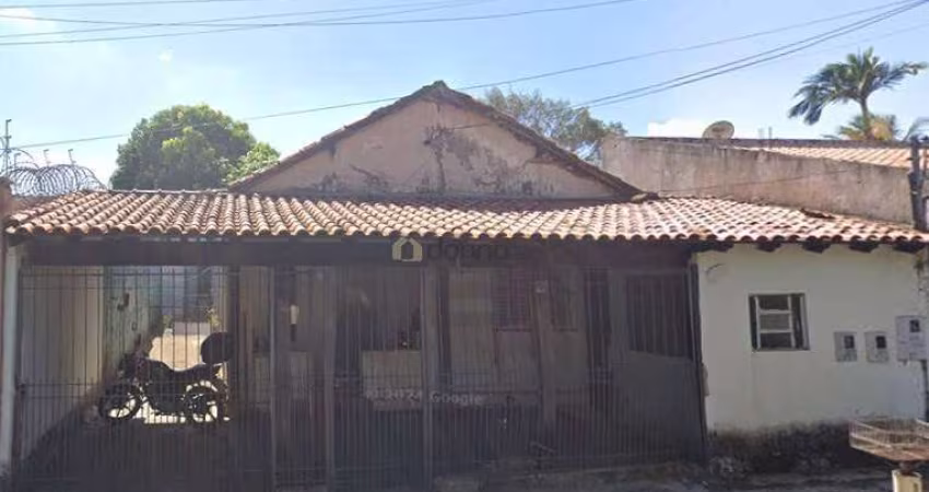 CASA COM 3 QUARTOS - BOA VISTA