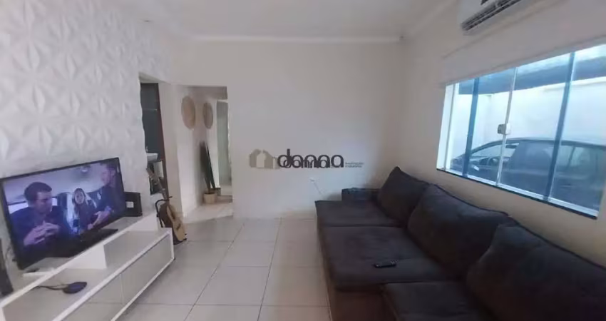 Casa à venda, 2 quartos, 1 suíte, 2 vagas, Conjunto Manoel Mendes - Uberaba/MG