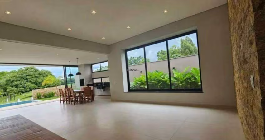 Casa à venda, 6 vagas, Jockey Park II - Uberaba/MG