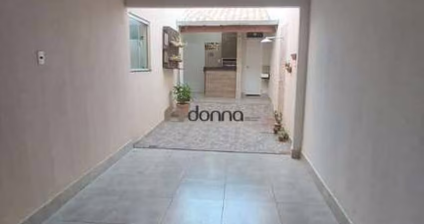 CASA Á VENDA COM 3 QUARTOS S/ 1 SUÍTE NO BAIRRO BOA VISTA