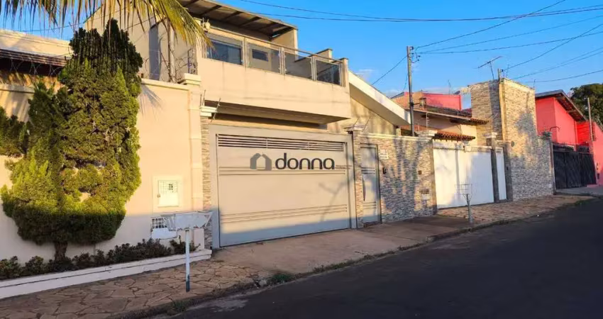 CASA C/ 3 QUARTOS S/ 1 SUÍTE - BAIRRO: QUINTA DA BOA ESPERANÇA