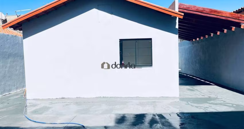 Casa de 02 quartos, no Bairro Elza Amouí IV