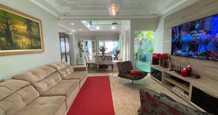 Casa à venda, 4 quartos, 4 suítes, 3 vagas, Jardim do Lago - Uberaba/MG