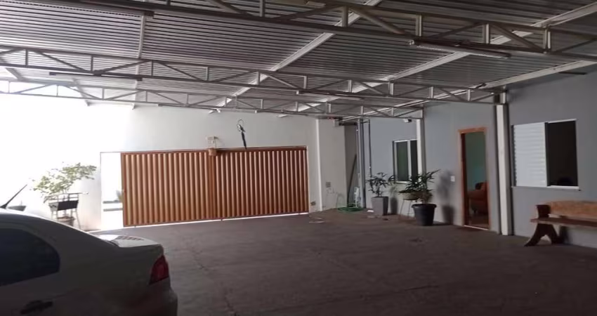 Casa com 4 dormitórios à venda, 160 m² por R$ 650.000,00 - Residencial Nova Era - Uberaba/MG