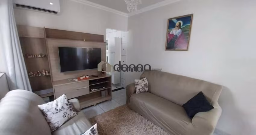 Casa à venda, 3 quartos, 2 vagas, Parque Exposição - Uberaba/MG
