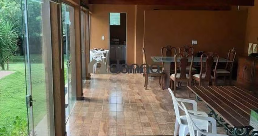 CHÁCARA A 15 MINUTOS DE UBERABA