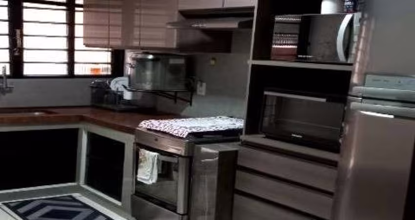 Casa incrível à venda em São José do Rio Preto-SP, Jd. Roseiral: 3 quartos, 1 suíte, 2 salas, 3 banheiros, 2 vagas, 150m².