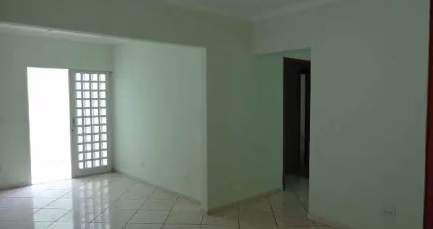 CASA para VENDA, JARDIM DO BOSQUE, SÃO JOSÉ DO RIO PRETO, 03 dormitórios sendo 01 suíte , ARMÁRIOS EMBUTIDOS, 03 salas, 02 banheiros, DESPE
