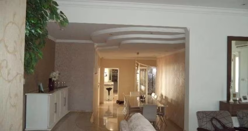 Casa de Luxo à Venda ou Locação em São José do Rio Preto-SP, Bairro Maceno: 4 Quartos, 4 Suítes, 4 Salas, 9 Banheiros, 6 Vagas, 750m².