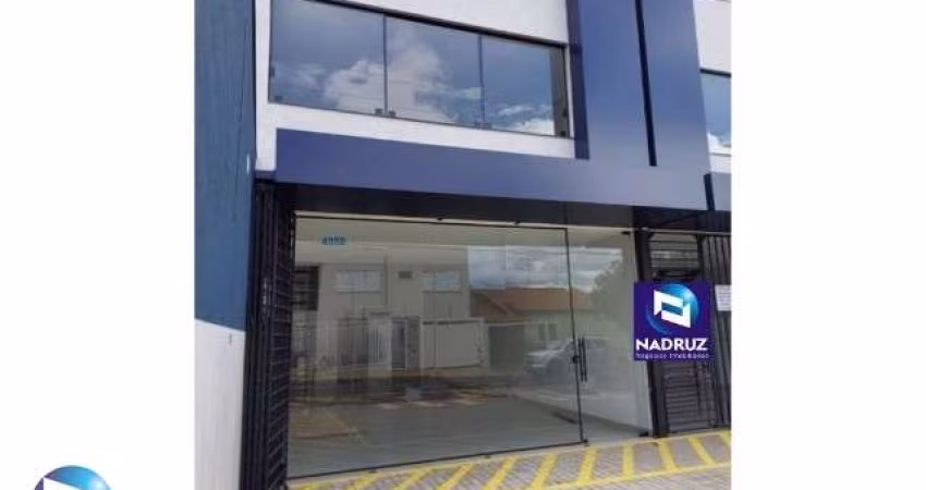 Salão Novo, locação, venda, com 100m2, sendo 78m2 no terreo + 22m2 de Mezanino. 2 Wc nas normas para PCD. Infra para Ar Split, preparação para energ
