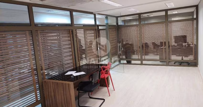 Salão Comercial em Condomínio para Locação em São José do Rio Preto-SP - 6 Salas, 2 Banheiros, 161,76 m² de Área