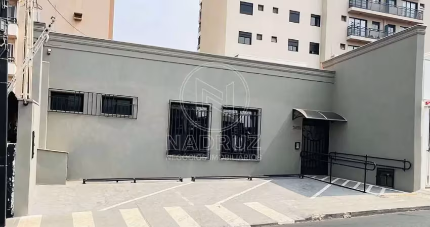 Casa comercial para locação no parque industrial - são josé do rio preto-sp: 05 salas, 03 banheiros, 03 vagas de garagem!
