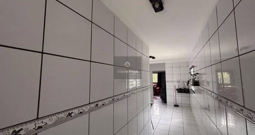 À venda 4 imóveis no Chácaras Tubalina com 6/4 e 02 suítes e 07 vagas de garagem