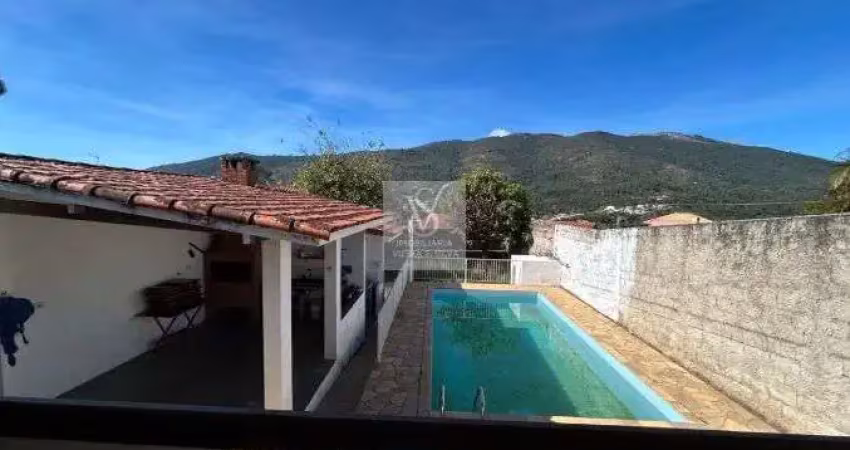 Casa com 3 quartos para alugar na Vila Rica, Atibaia 