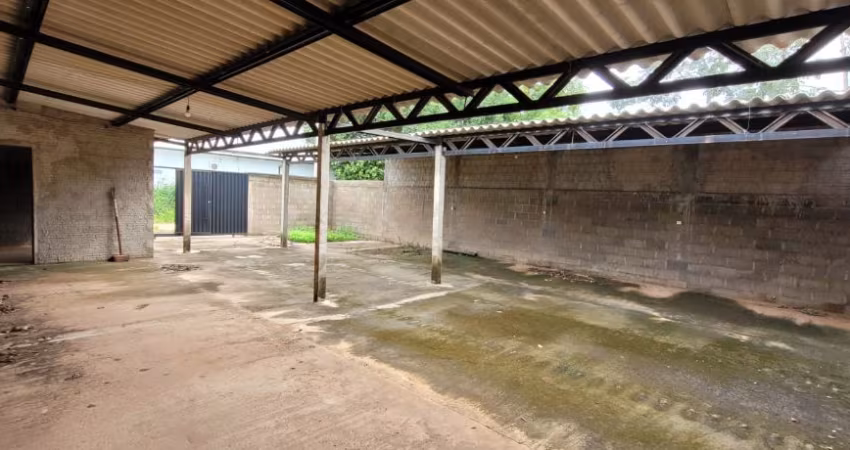 TERRENO COMERCIAL COM GALPÃO.