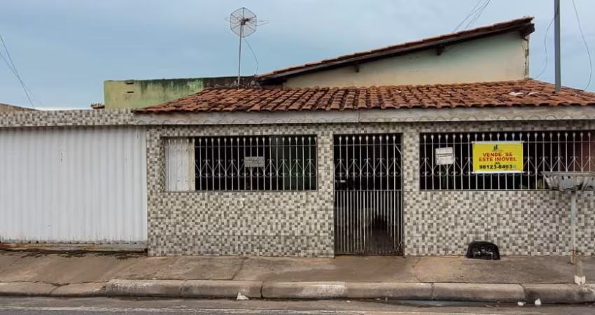 CASA PARA VENDA BAIRRO PEDRA 90