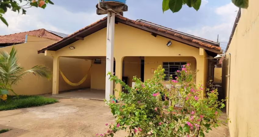 Casa com 3 quartos à venda na Rua Dois Mil E Oitocentos Jd Imperial, Jardim Imperial, Cuiabá