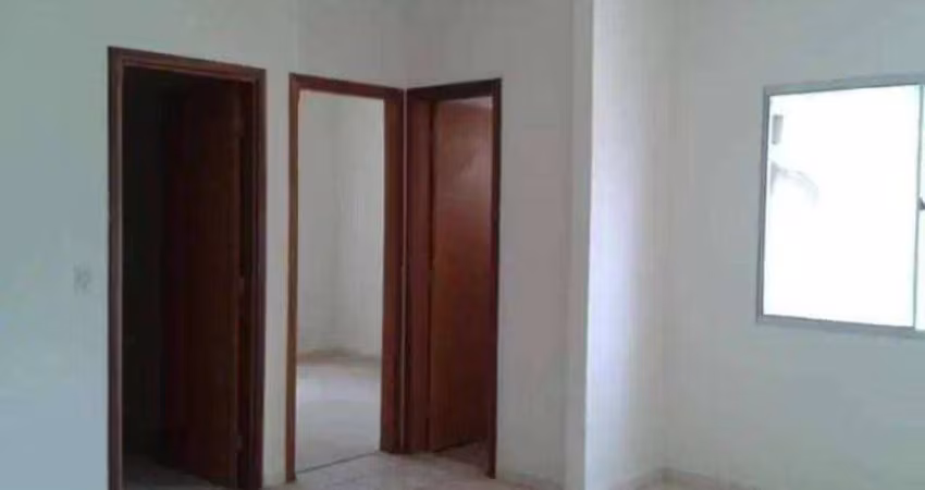 Apartamento com 2 dormitórios à venda, 78 m² por R$ 245.000,00 - Santa Maria - Uberaba/MG