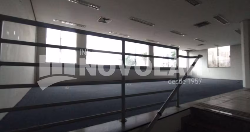 Prédio Comercial na cidade de Guarulhos no Bairro Jardim Bom Clima.