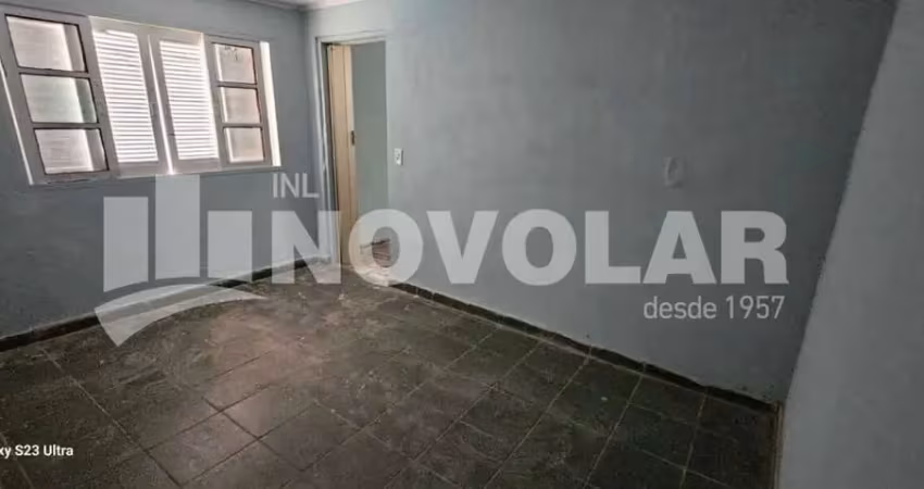 Casa Térrea no Jardim Japão com 01 Vaga Coberta.