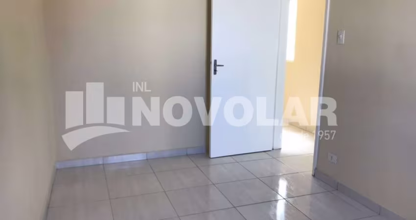 Apartamento no Bairro da Água Fria, com 1 Dormitório e 1 Vaga