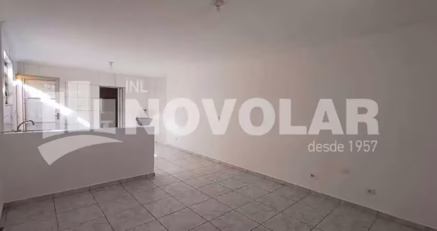 Casa com 1 quarto para alugar na Vila Medeiros, São Paulo 