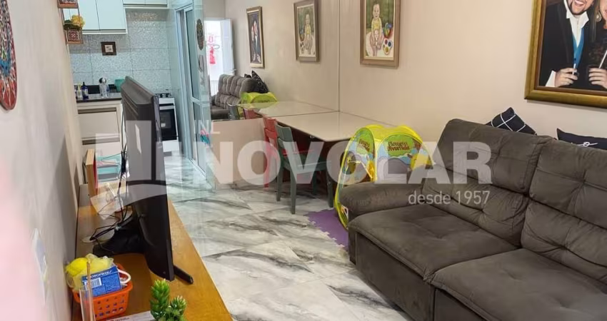Sobrado em Condomínio fechado, Vila Nivi