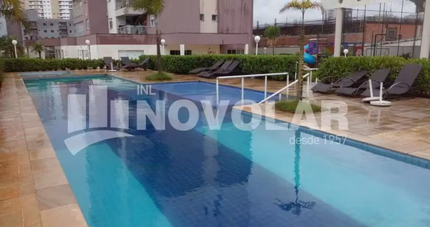 APARTAMENTO NO PARI COM 2 DORMITORIOS SENDO 1 SUÍTE, COM 2  VAGAS. PARA LOCAÇÃO. PRONTO PARA MORAR.