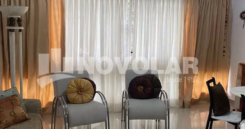 Sobrado com 152 metros quadrados de área útil no jardim japão
