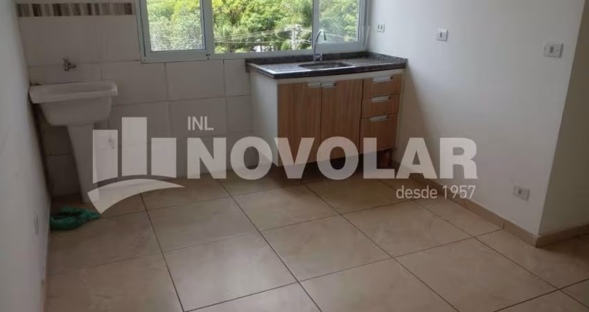 Apartamento no Bairro do Limão  com  2 dormitórios