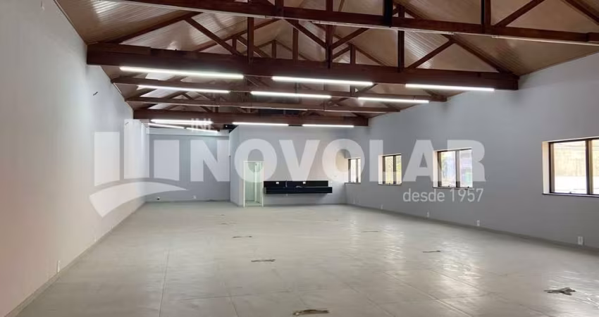 PRÉDIO COMERCIAL DE ESQUINA NA VILA MARIA BAIXA