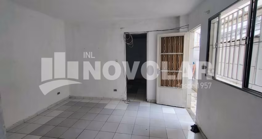 Casa com 1 dormitório na região da Vila Sabrina