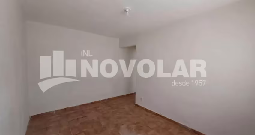 Casa térrea no bairro da vila sabrina  com 1 dormitório