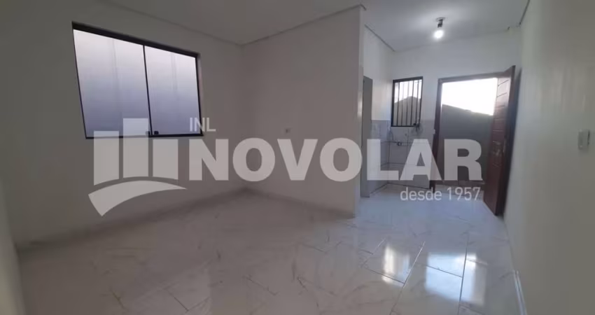 Casa Comercial Reformada a 700m do Metrô Santana