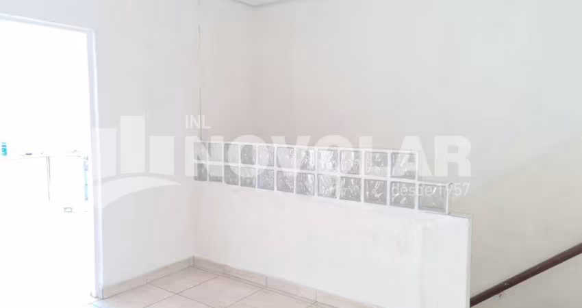 Casa Comercial na Vila Maria com 66 metros quadrados, 3 salas, recepção, copa e 1 banheiro